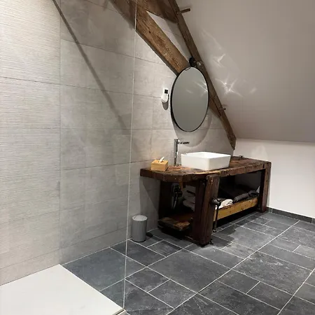 D'hotes Dans Manoir Du Xveme Frühstückspension